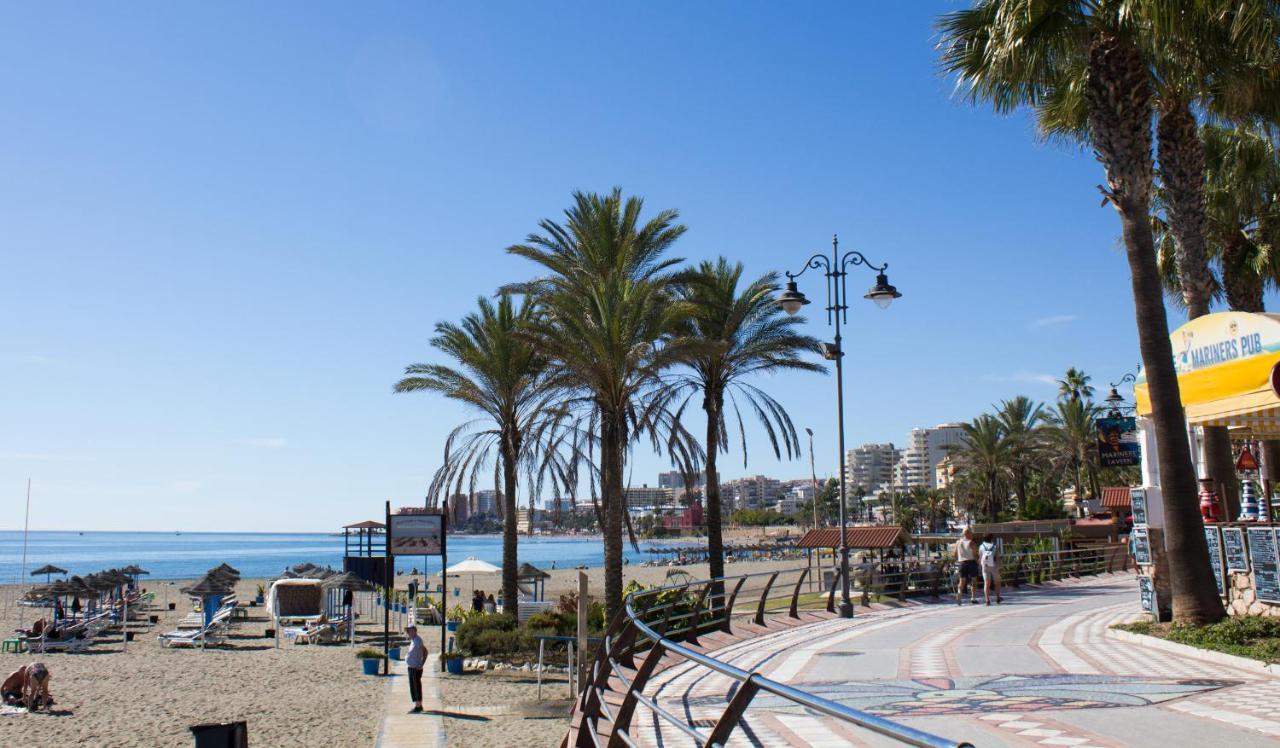 Benal beach vista al mar y parque acuático Benalmádena Exterior foto