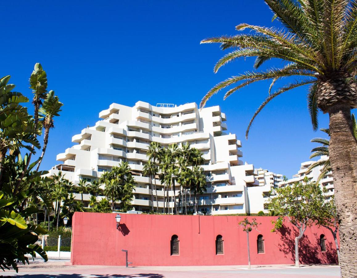 Benal beach vista al mar y parque acuático Benalmádena Exterior foto