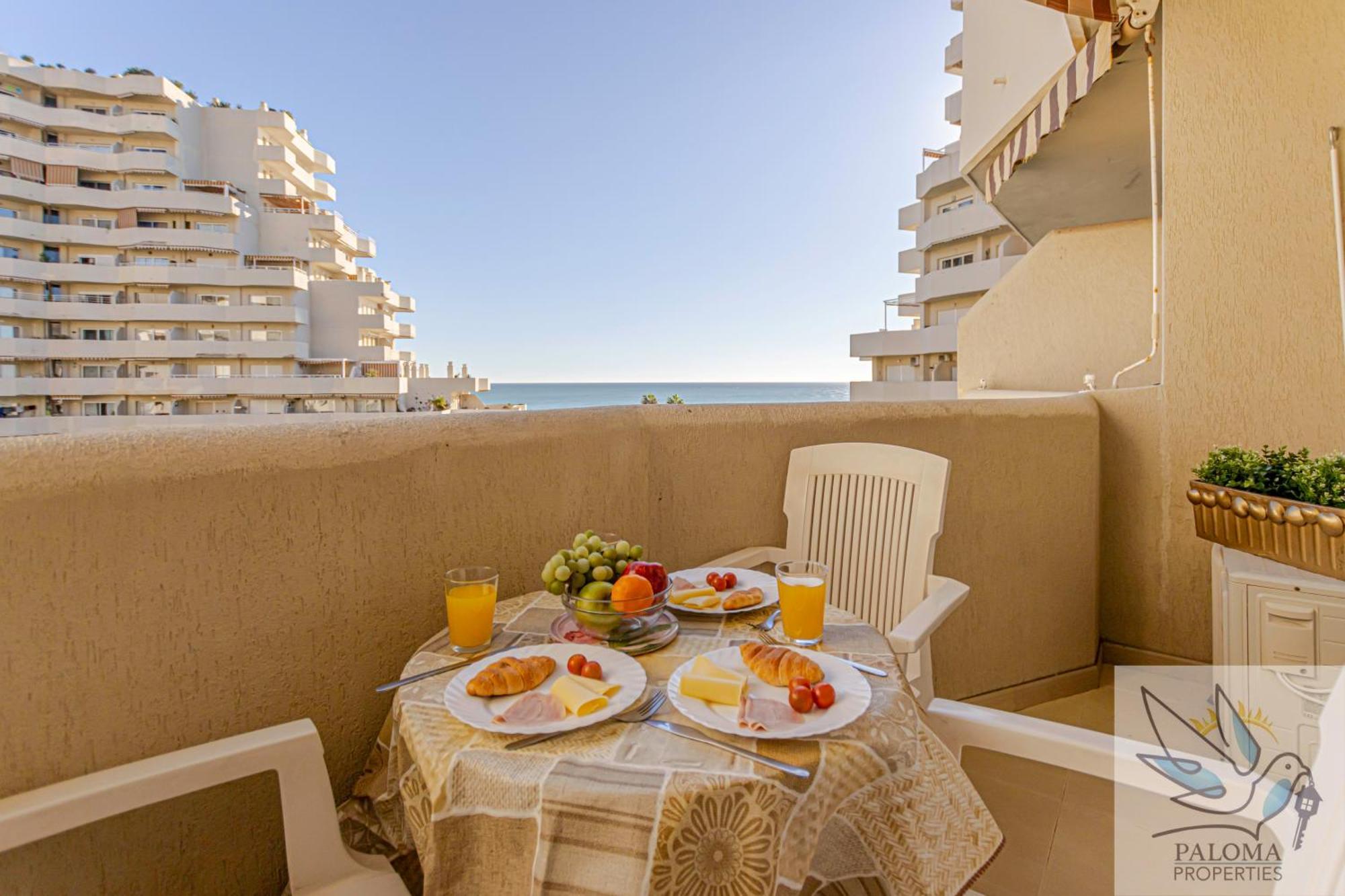 Benal beach vista al mar y parque acuático Benalmádena Exterior foto